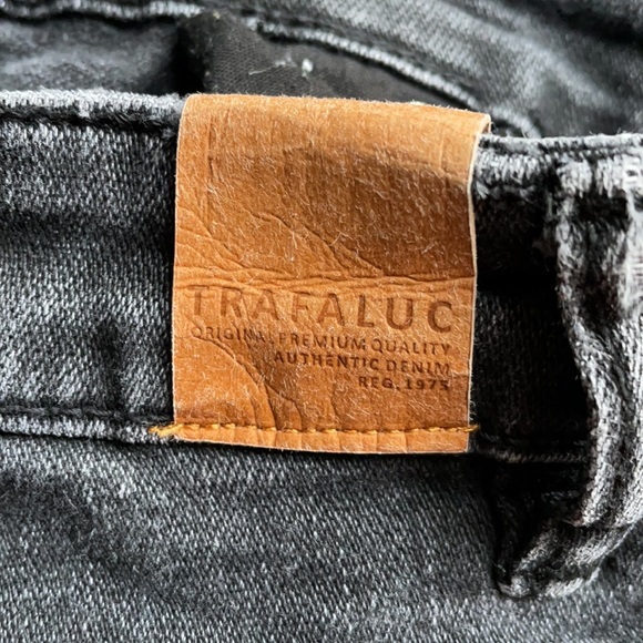 Zara High Waist Denim Mini Skirt - Small - Picture 5 of 5